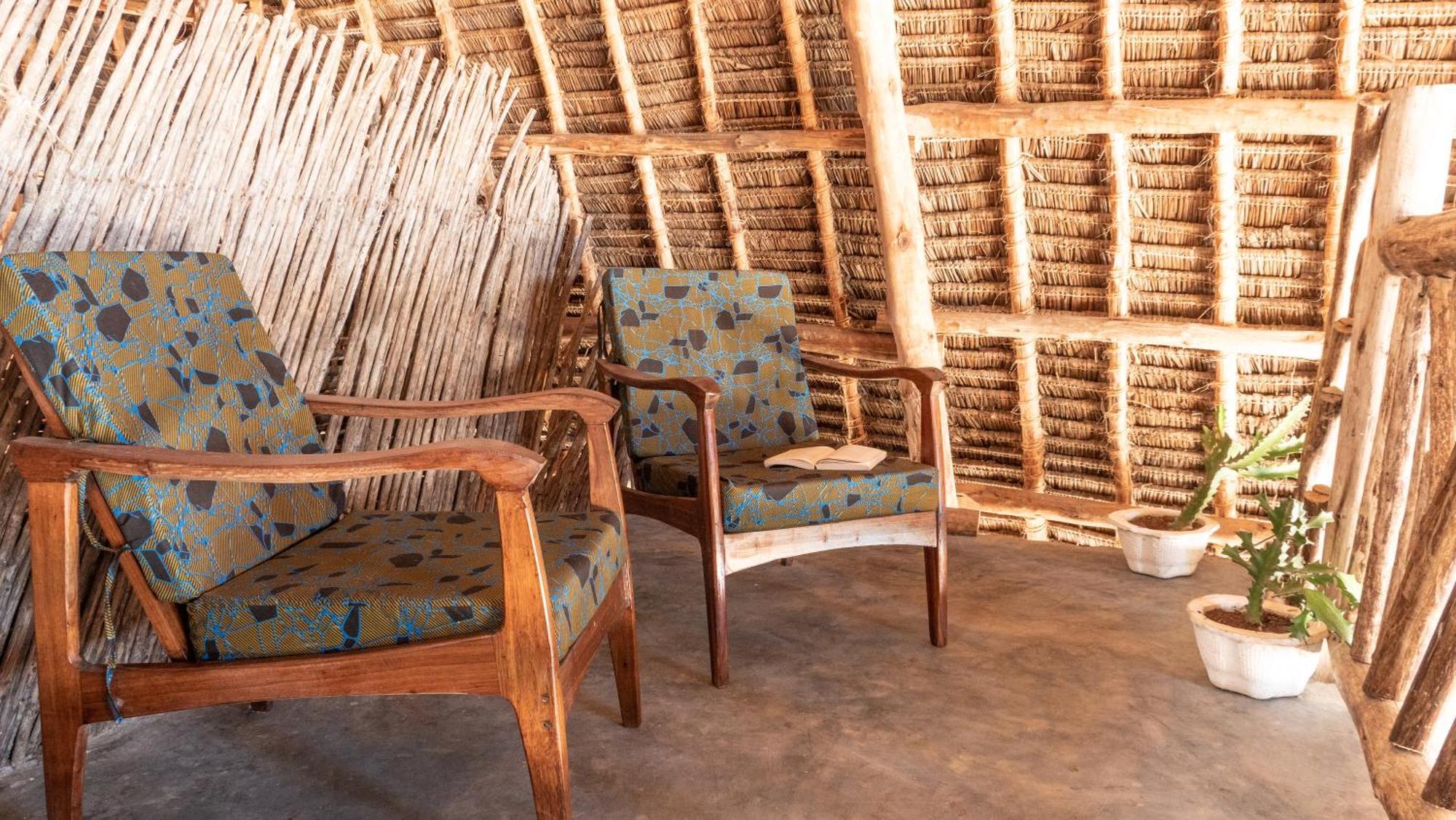 Raha Lodge Zanzibar Boutique Hotel ジャンビアニ エクステリア 写真