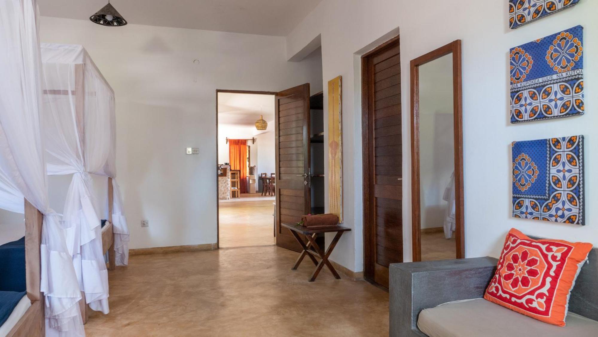Raha Lodge Zanzibar Boutique Hotel ジャンビアニ エクステリア 写真