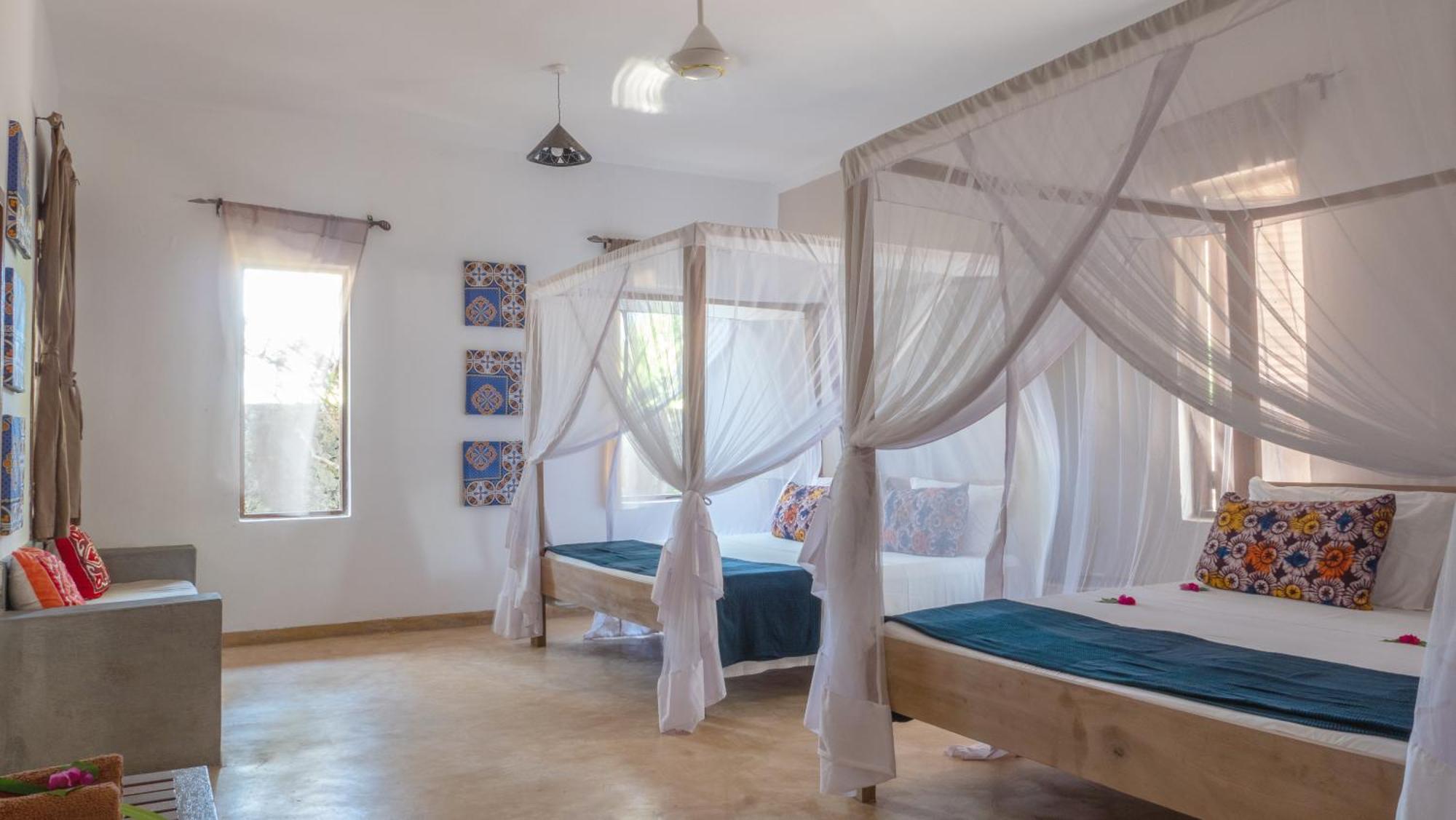 Raha Lodge Zanzibar Boutique Hotel ジャンビアニ エクステリア 写真